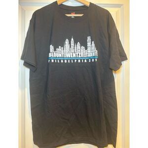 Philadelphia Eagles T-shirt Men’s Size Large